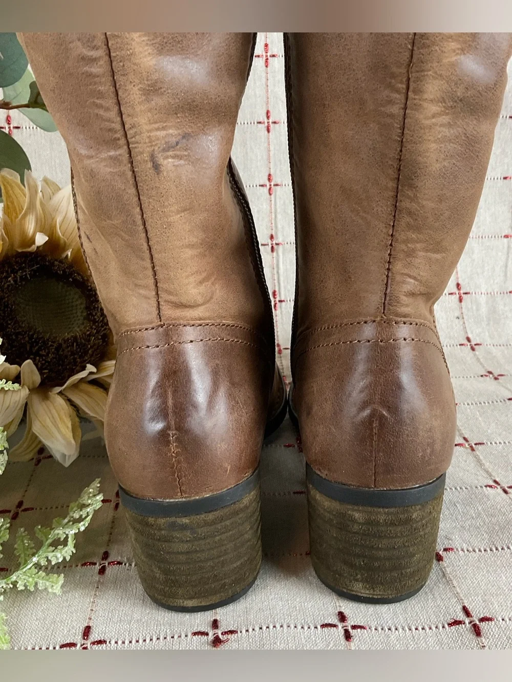 BORN Fannar Brown Leather Knee High Boots F32716 Size 6 Full Zip Riding Boots